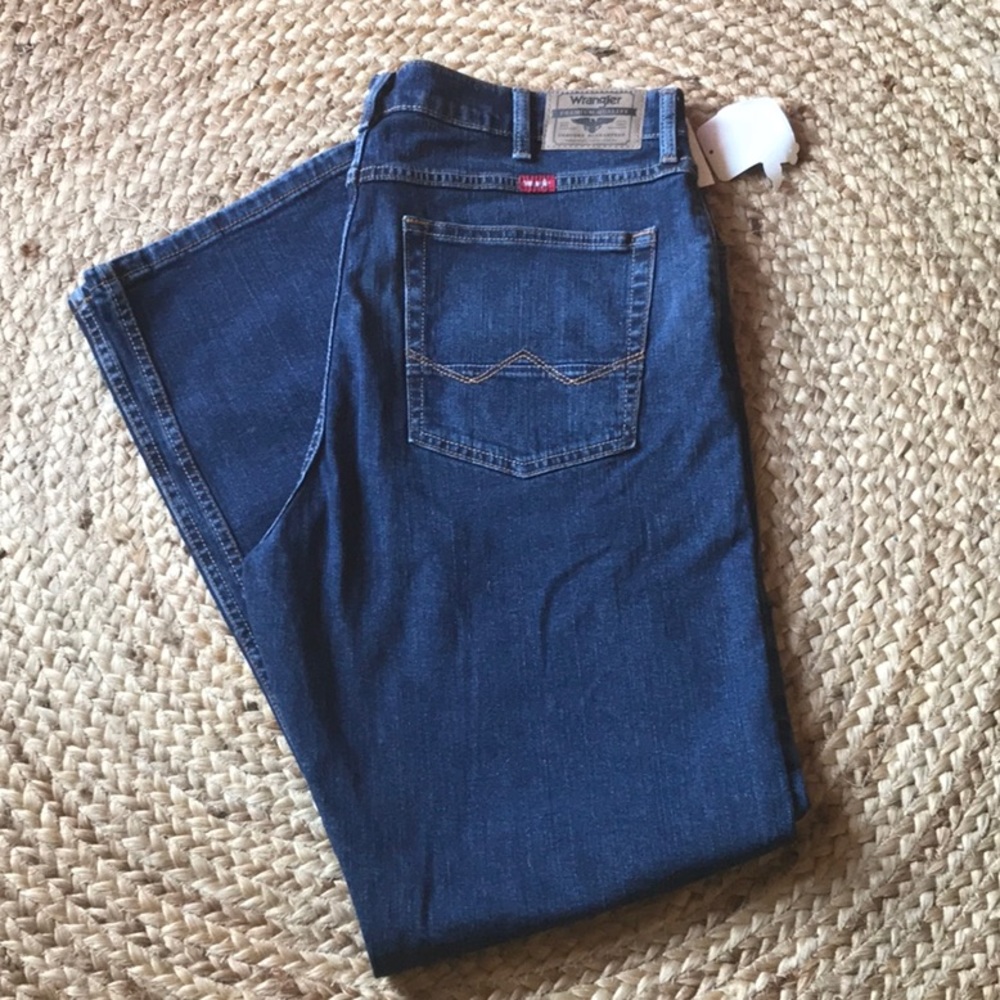 Men’s Wrangler Jeans (NWT) Size 36 x 32